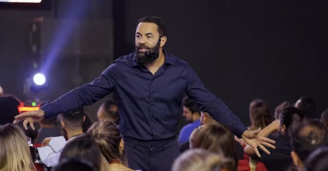 Wendell Carvalho é referência na área empresarial (Foto: Reprodução/ YouTube)