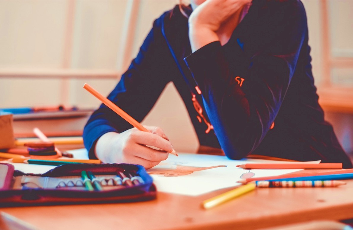 Ofereço aulas particulares em São José dos Campos para crianças do Ensino Fundamental 1 - anos iniciais (crianças de 6 a 11 anos de idade)
