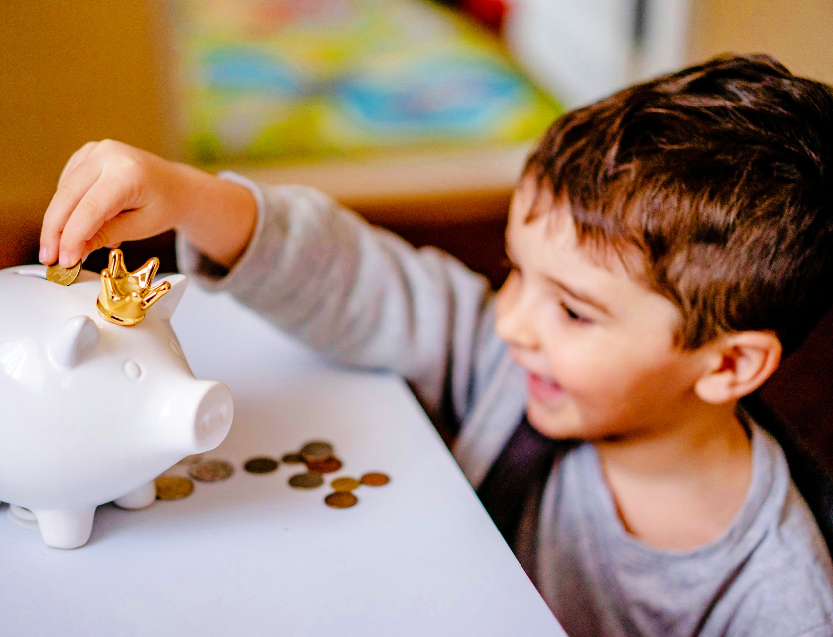 Recebi um material com dicas de investimento financeiro para crianças. Compartilho com vocês os destaques