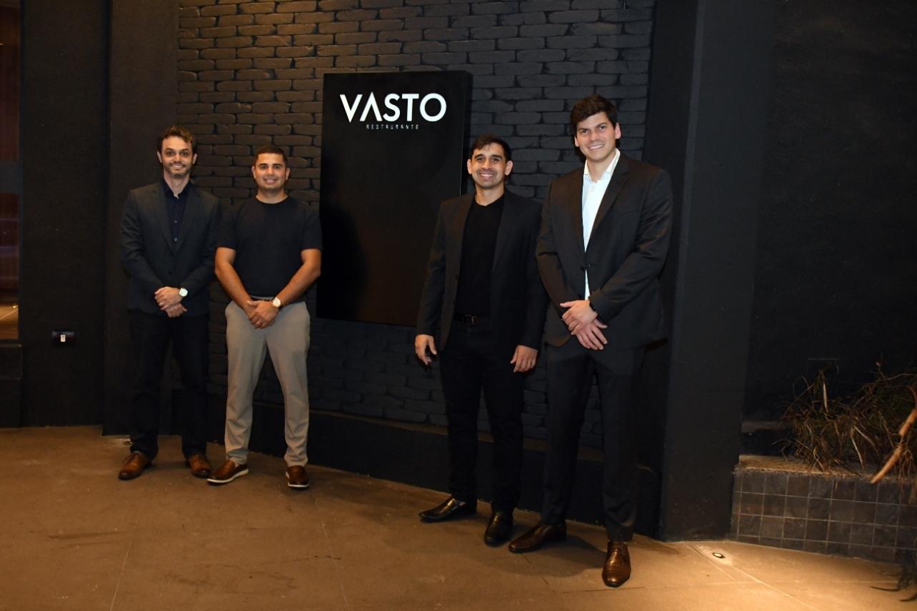 Inauguração do Restaurante Vasto em São José dos Campos