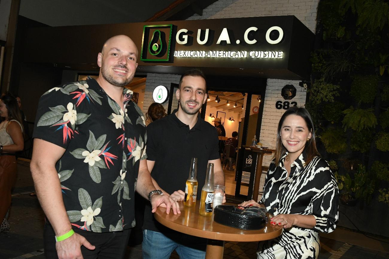 Restaurante de comida mexicana, o Gua.co de São José, recebendo influencers