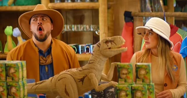 OsPaparazzi mergulha no filme do Luccas Neto para as férias das crianças em julho de 2024. É pra assistir nos cinemas!