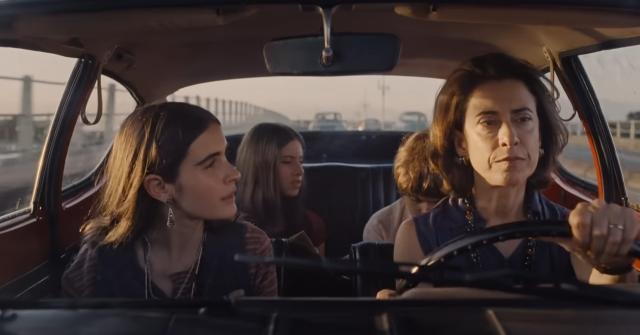 Fernanda Torres em Ainda Estou Aqui, filme brasileiro no Oscar (Foto: Reprodução/ YouTube)