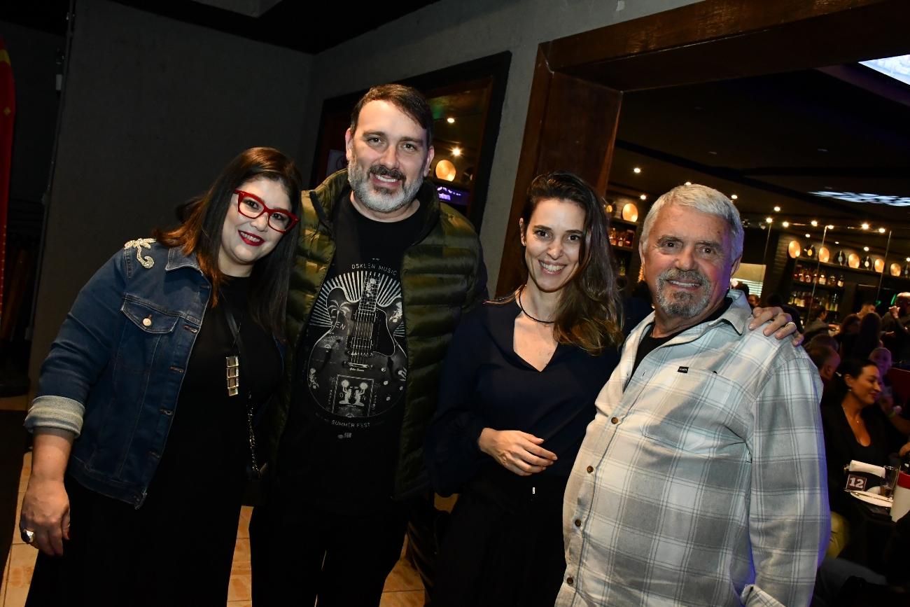 Show do Lobão no Showtime Music Bar em SJC