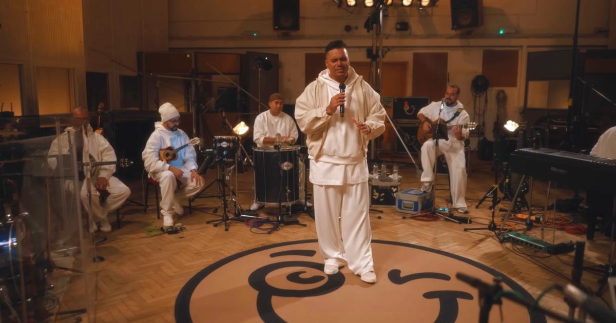 Grupo Sorriso Maroto em show