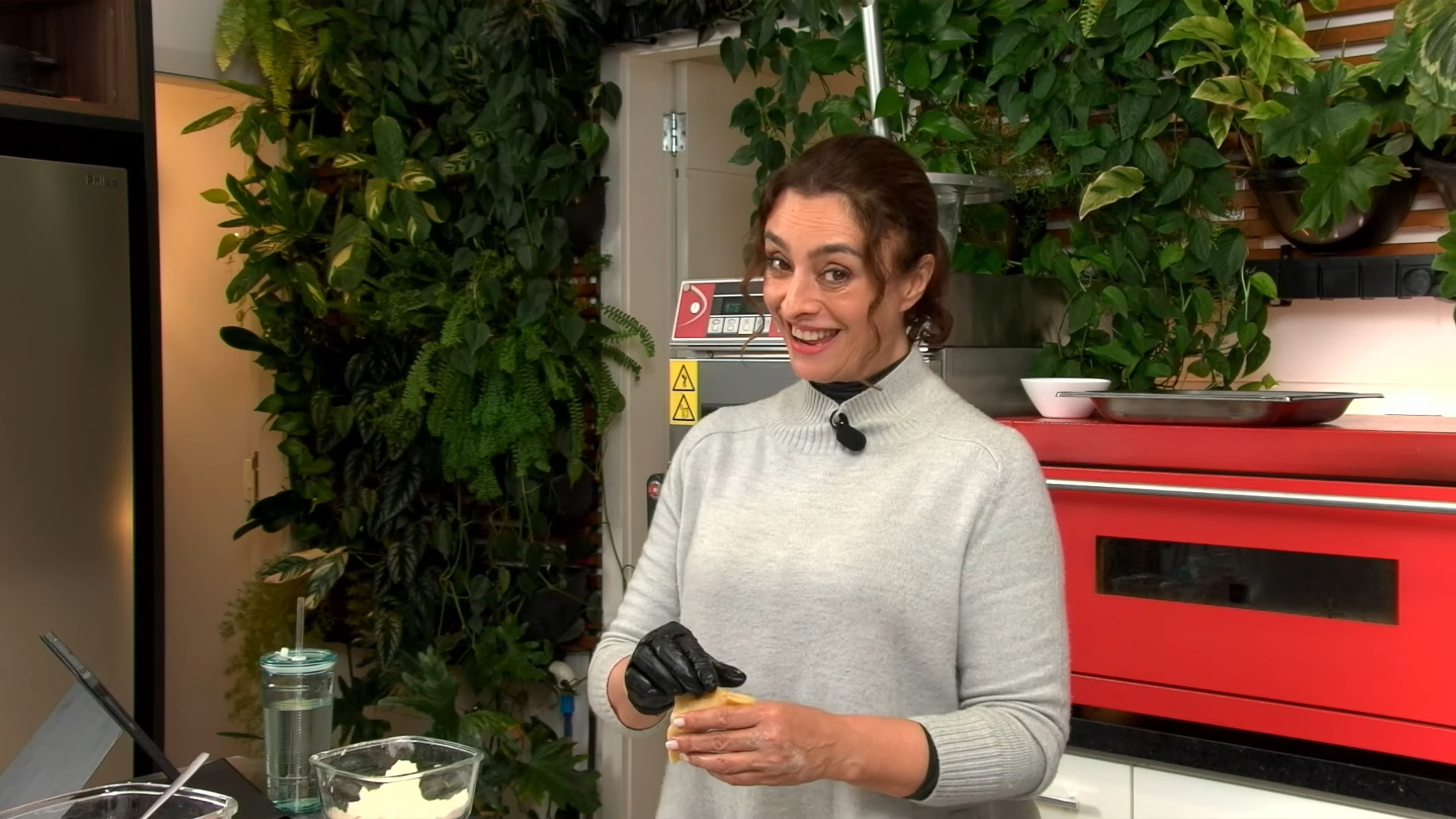 Catia Fonseca em seu canal no YouTube
