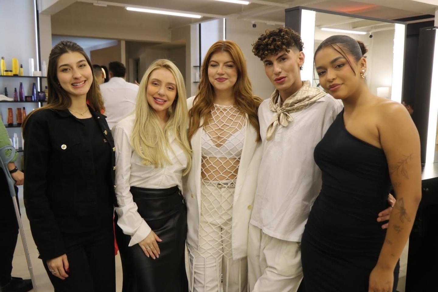 Due Company Due Co na Vila Adyana em SJC