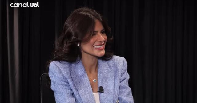 Natalia Beauty em entrevista sobre biografia (Foto: Reprodução/ YouTube)