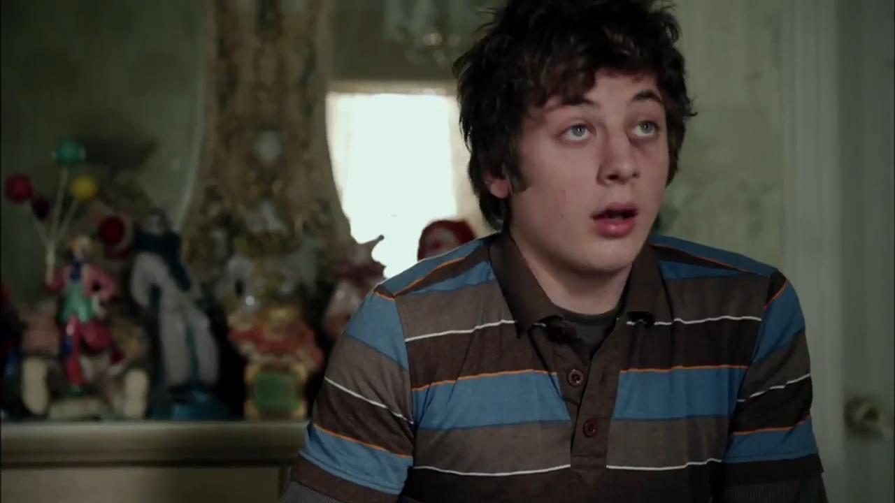 Shameless: uma comédia ácida sobre sobrevivência, família e caos. Acompanhe curiosidades e entenda por que assistir