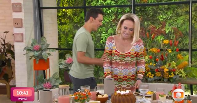 Alessandro Jodar e Ana Maria Braga coitada (Foto: Reprodução/ Globoplay)