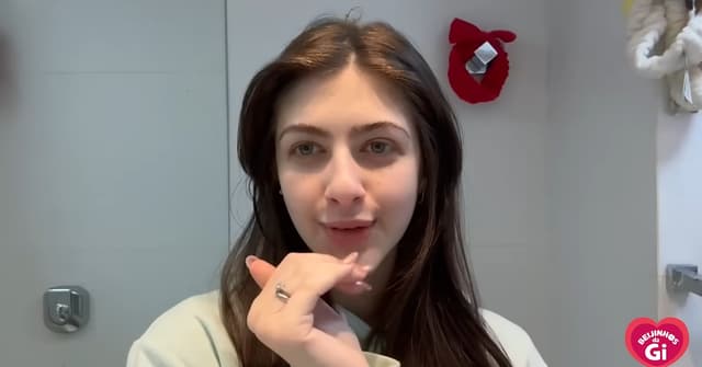 Giovanna Alparone terminou com namorado (Foto: Reprodução / Youtube)