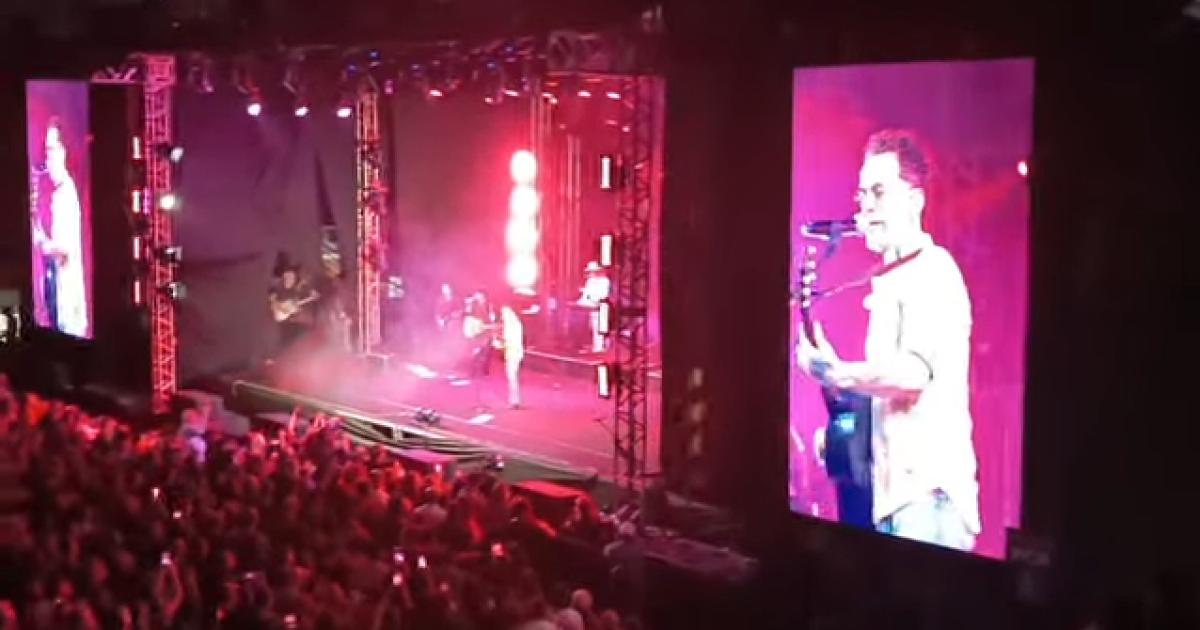 Nando Reis no Zé Rock Fest
