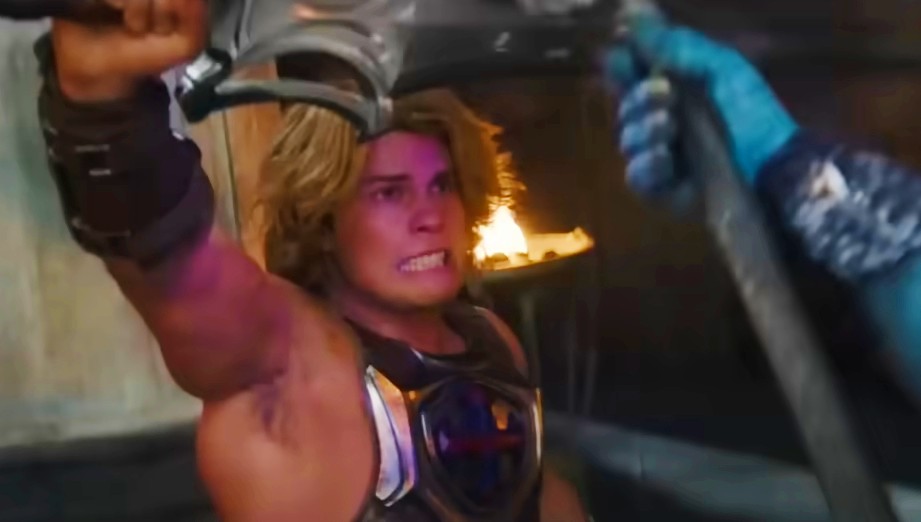 Produção traz Nicholas Galitzine como He-Man, aposta na nostalgia dos anos 1980 e tenta apresentar o herói para uma nova geração nos cinemas