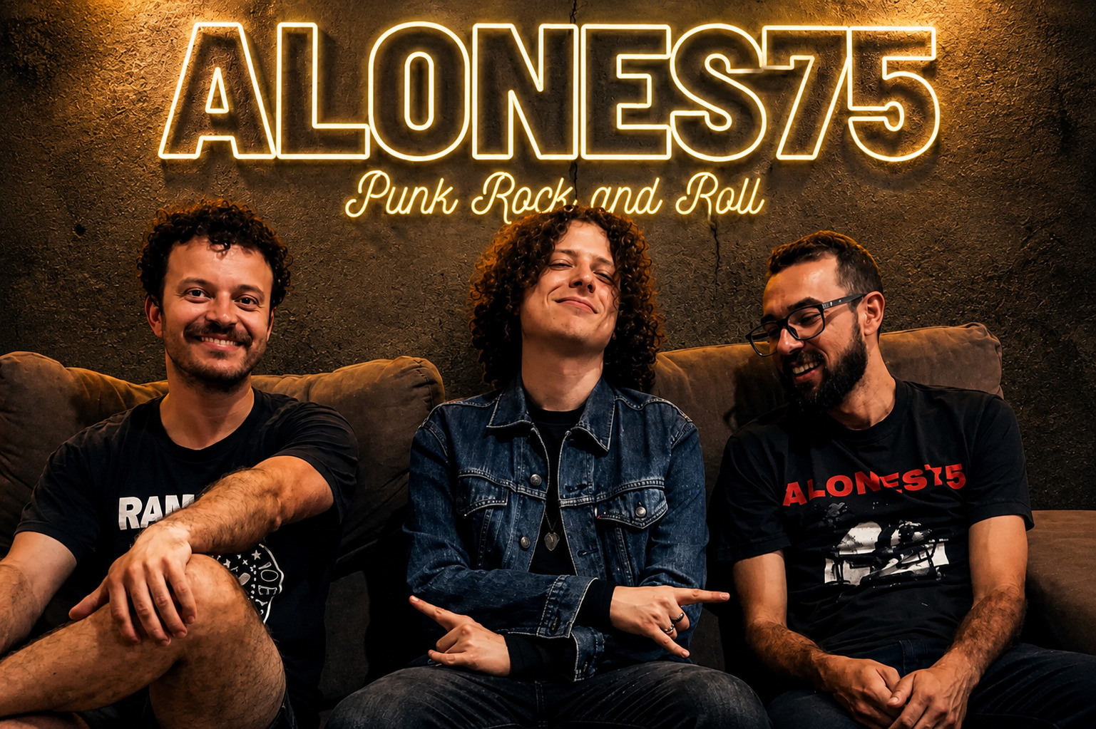 Banda de rock autoral de SJC, Alones75