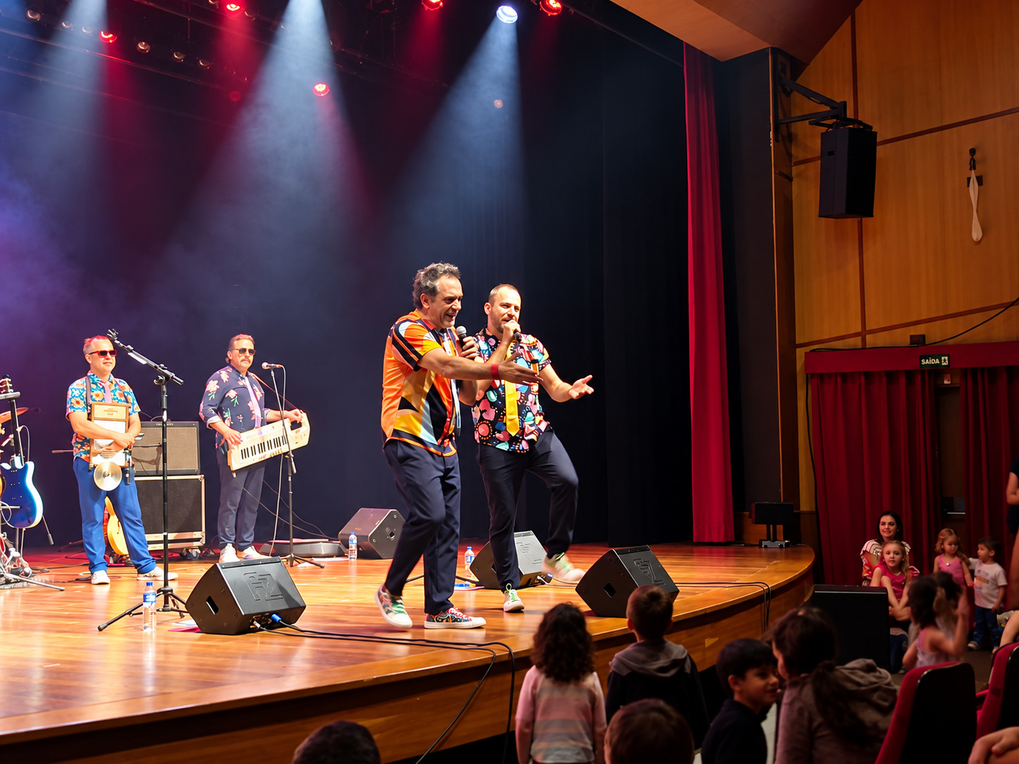 Acompanhamos o show dos Beatles, com foco no público infantil, e contamos todos os detalhes aqui. Vale a pena levar os filhos?